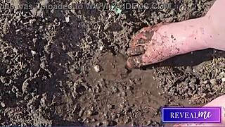 check out my sexy soles and toe-sucking delight