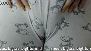 'What a nice camel toe you have,' he commented on the latina's outfit