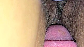 Cierra La Masturbación Con Perrito Y Cum En Mi Trasero