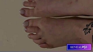 check out my sexy soles and toe-sucking delight