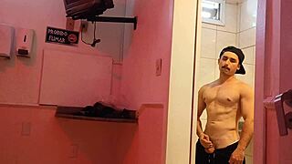 Morena lovateli e saymon fitness transando gostoso no quarto da casa de swing