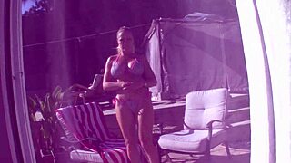 Dyanna Lauren gives big cock blowjob