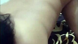 Bokep Indonesia Di Ajak Ngamar Bareng Cewek Cantik Dua Malam