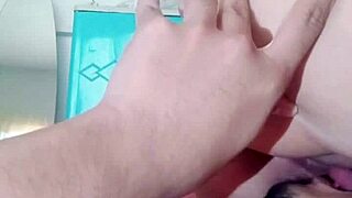 Jilat Memek Istri Orang Ketika Rumahnya Sepi