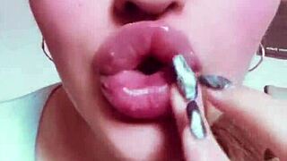 chick with nude lips makes you hot