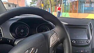 punheta no carro buscando pau duro!