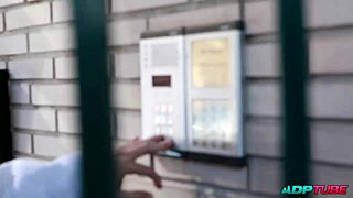 i'm aris dark, a teen espa�ola who loves suckin cocks so much it drives me crazy