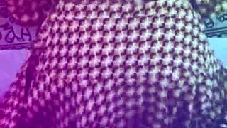 that delicious wife shows off her hot ass like a total exhibitionist