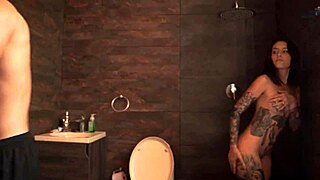 he stole my stepsis towel n gave me best anal ever 😩 colombian cutie