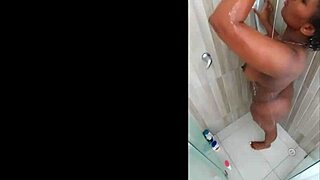 dude this venezolana begs me to fuck her raw in the shower no condom