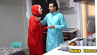 hijabi muslim cheats hubby takes hindu cock deep in bur 😩🔥