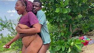 lagos lagoon outdoor quickie with squirting girlfriend