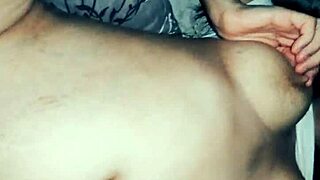 damn this milf's holes get stretched huge in homemade pov 😲💦