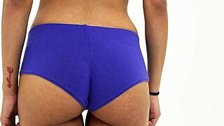 レトロ黒人18+美女カリファのジューシー尻がビンテージハードで揺れまくり