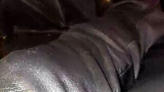 squeeky leather stiletto heels make my feet feel sooo damn sexy n fetishy