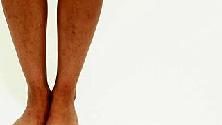 retro ebony teen khalifas juicy ass shakes in vintage hardcore scene