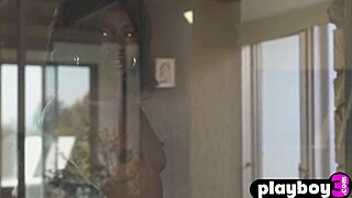 ebony teen victoria antoinette teases big ass undress