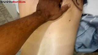 omg motoboy scores big fucking hot client on delivery 😍🔥