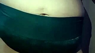 Fat indian mommy shakes her huge tits in wild webcam sex chat!