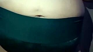 Fat indian mommy shakes her huge tits in wild webcam sex chat!