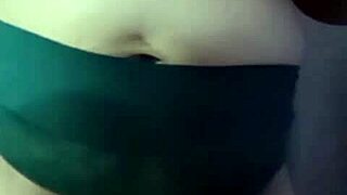 Fat indian mommy shakes her huge tits in wild webcam sex chat!