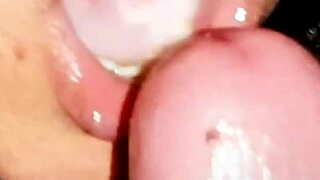 Leche squirts chocolate cumshot all over her ass after anal pounding