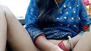 check out this sexy indian girl doing live sex right now for viewers