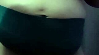 Fat indian mommy shakes her huge tits in wild webcam sex chat!