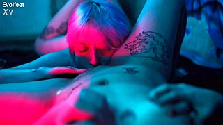 AMAZING PUSSY EATING AND FOOT FETISH LESBIANS LICK