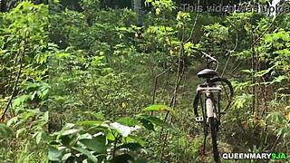 She Didn't Mind His Big Cock Roadside Pounding