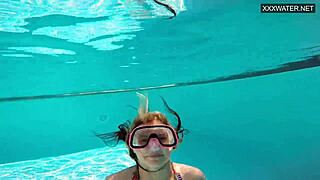 Hey couple catches Eva Sasalka Jason underwater fuck fest 😍💦