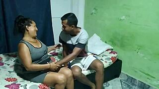 FOLLANDO A UNA LATINA MILF CALIENTE EN MI CASA PT1!!