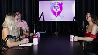 ficou mais safada na casa de swing? charllottye sheer red suruba machucada