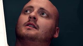 oh man, naughty teen Frida Sante gets her tight pussy slammed hard in hostel bathroom ugh!!