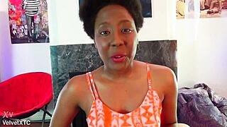 LICKING CUTIE'S PRETTY FEET BAREFOOT HANDJOB INTRODUCTION!