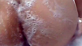 thick wife ass bounces wildly in jacuzzi bath during intense hardcore assfucking session