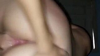 Novinha Safada Rides Cock Hard and Moans Loud