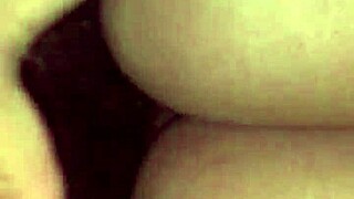 Ever wonder how a mature thong rides during intense ass fuck?