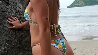 i catch hot bikini girl dancing in hidden beach spot