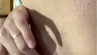 i shove my fingers deep in my ass and soaking latina vagina with dildo fun