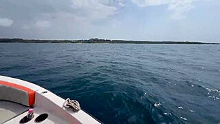 mand banker melany latina doggystyle cowgirl deepthroat på høje have fantasien