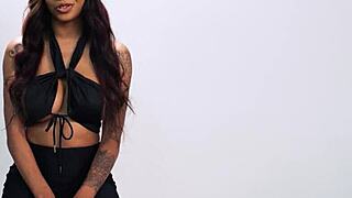 September Reign strokes her huge ebony tits after interview 😍💦🔥