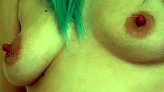 Nurse Fists Lonely Pregnant Lesbian To Ecstatic Orgasm