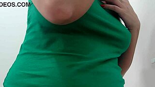 Get dressed with me to kick off this hot live show!