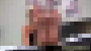 jerk off hard to my soft sexy feet now