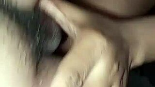 Before pounding, she sucks cock hard in this amateur indonesian aunt cheating session