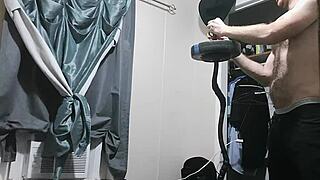 hunghank69 drops update 32 with HUGE COCK JERK OFF tease