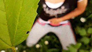 Neighbor's Daisy Masturbation Peeks Your Curiosity