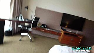 Big foreign cock pounds skinny thai babe hard?