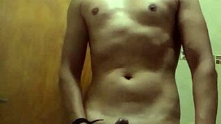 tt diwi fingers her wet pussy so sloppy ugh